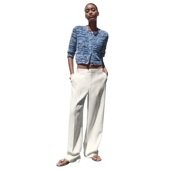 Zara Round neck cardigan below-the-elbow sleeves, front pockets, front buttons - Picture 1 of 12
